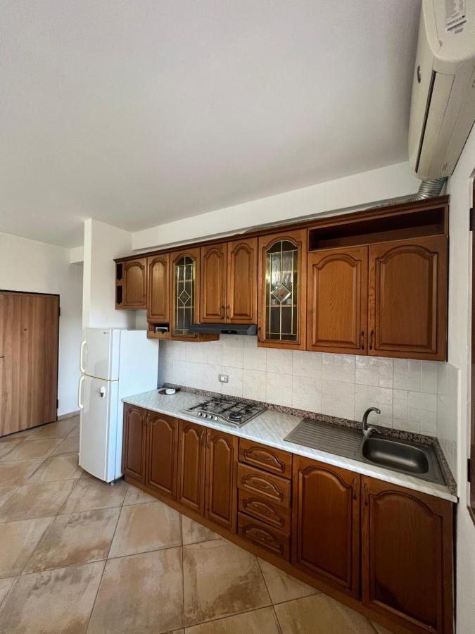 Kamberi Hotel & Apartments 2 Velipojë Buitenkant foto