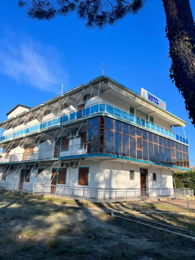 Kamberi Hotel & Apartments 2 Velipojë Buitenkant foto